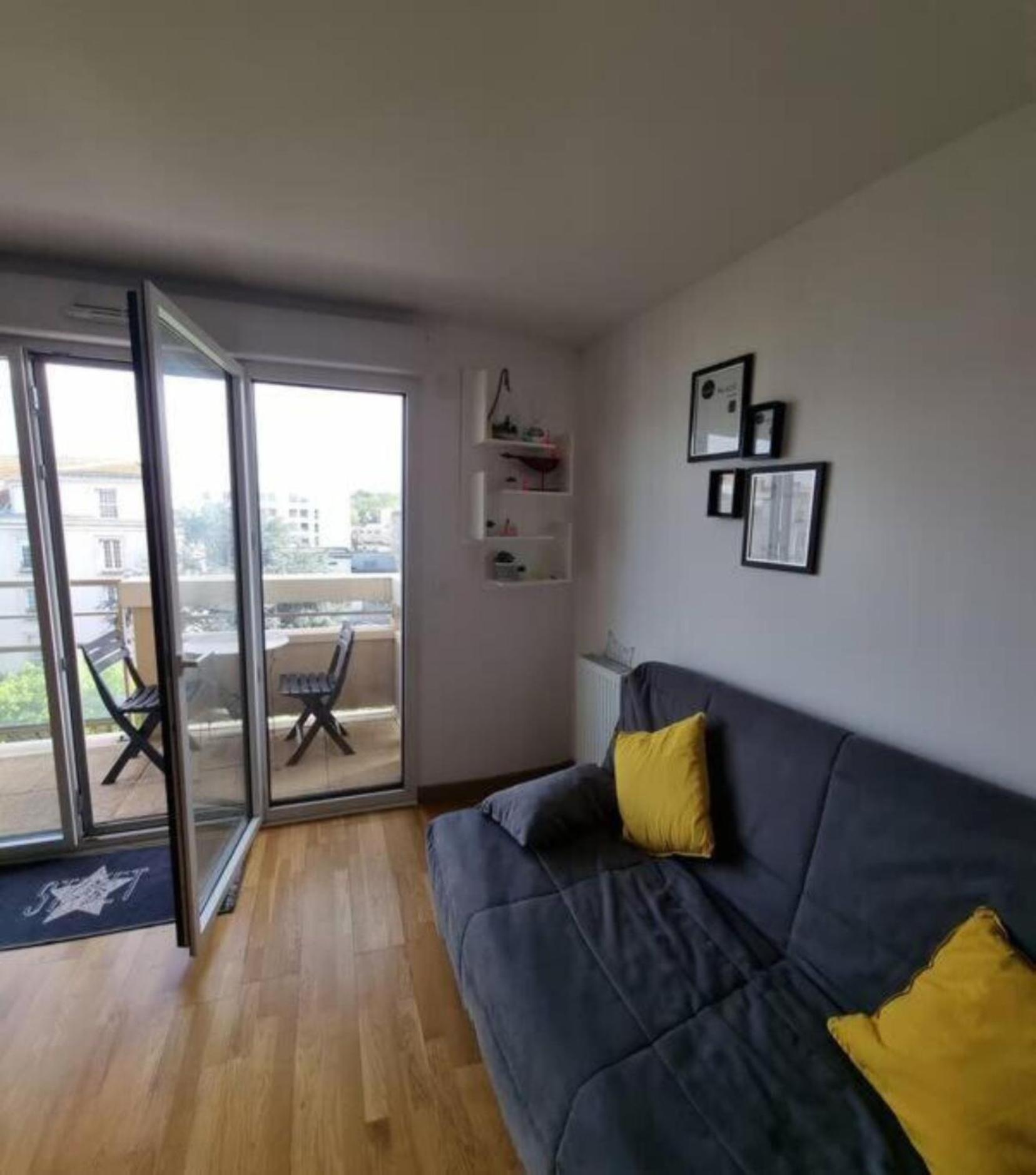 Apartment L'agreable Nid De Verdun. Limeil-Brevannes